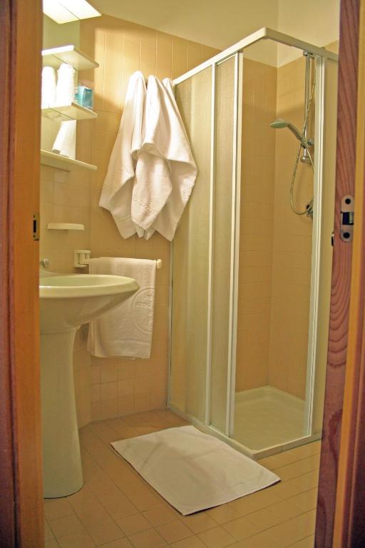 Hotel Scogliera Numana Kamer foto
