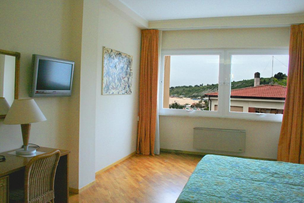 Hotel Scogliera Numana Kamer foto